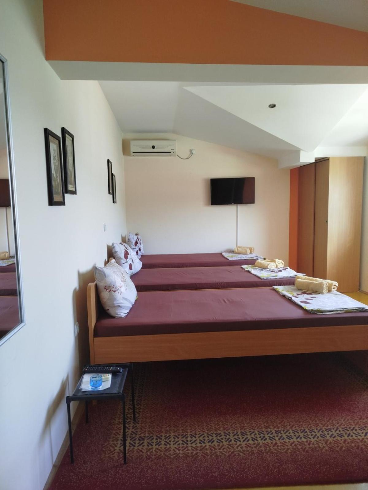 Apartments Magnolija Ohrid Bilik gambar